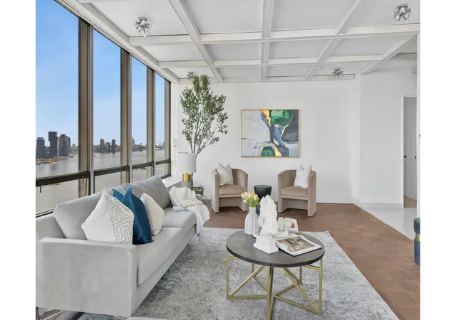 Homes for sale in New York City, NY | 860 United Nations Plz #21B, New York City, NY 10017 | MLS# RLS20080466