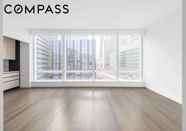 Photo 2 of House for sale at 111 Murray St #7D, New York, NY 10007 | MLS# RLS20080620 | Listing updated on 2026-07-16