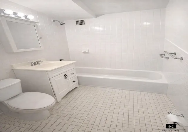 4th image of 240 E 55Th St #9-E, New York, NY 10022 | MLS# RLS20080652