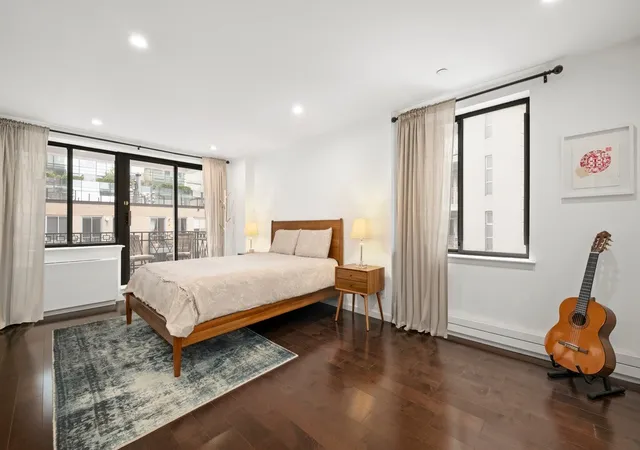 Photo 4 of House for sale at 366 W 11th Street #6FE, New York, NY 10014 | MLS# RLS20080713 | Listing updated on 2026-04-19