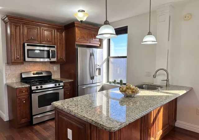 5th image of 9524 Fort Hamilton Pkwy #607, Brooklyn, NY 11209 | MLS# RLS20080718