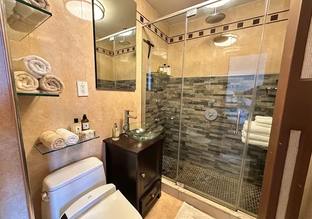 2nd image of 9524 Fort Hamilton Pkwy, Brooklyn, NY 11209