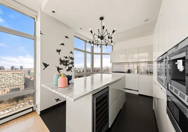 House for sale at 200 E 32nd Street #32E, New York, NY 10016 | MLS# RLS20080722 | Listing updated on 2026-05-31