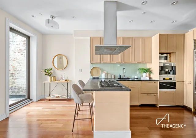 Photo 3 of Sale Pending at 345 E 50th Street #5C, New York, NY 10022 | MLS# RLS20080723 | Listing updated on 2026-06-29