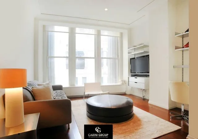 Photo 1 of House for sale at 55 Wall St #632, New York, NY 10005 | MLS# RLS20080839 | Listing updated on 2026-04-24