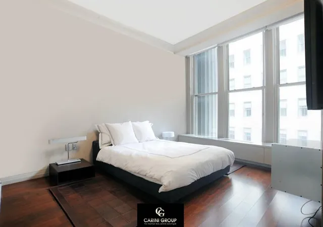 Photo 2 of House for sale at 55 Wall St #632, New York, NY 10005 | MLS# RLS20080839 | Listing updated on 2026-04-24