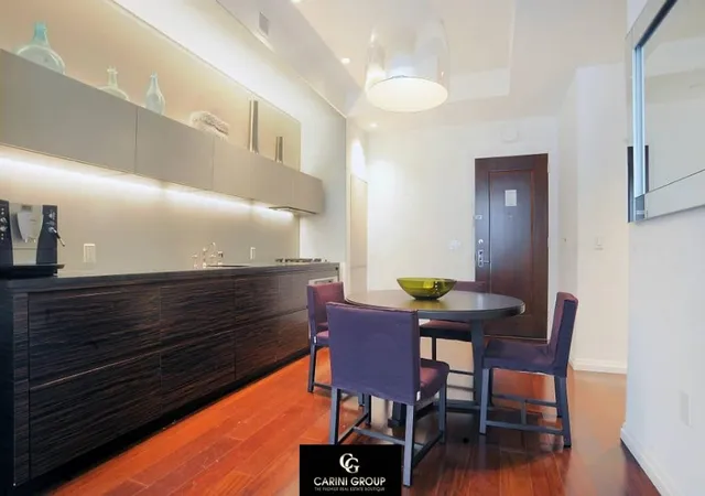 Photo 3 of House for sale at 55 Wall St #632, New York, NY 10005 | MLS# RLS20080839 | Listing updated on 2026-04-24