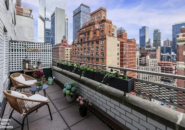 Photo 2 of Condo for sale at 430 W 34th Street #16F, New York, NY 10001 | MLS# RLS20080921 | Listing updated on 2026-05-31