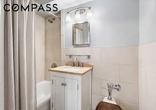 5th image of 166 E 35Th St #5C, New York City, NY 10016 | MLS# RLS20080875
