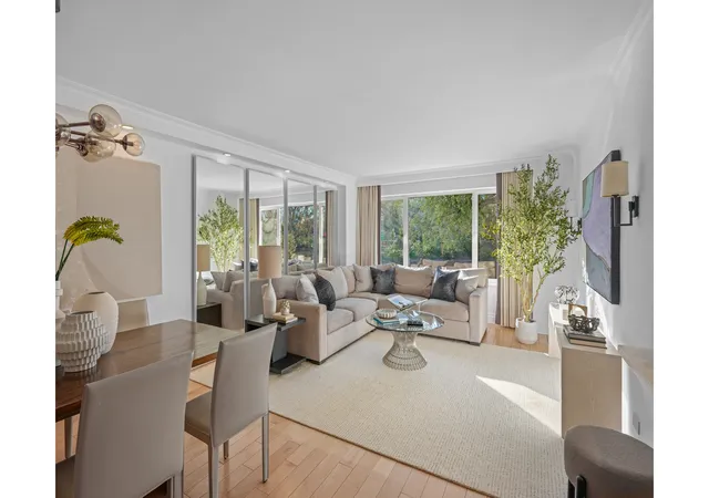3rd image of 1050 5Th Ave #2E, New York, NY 10028 | MLS# RLS20081079
