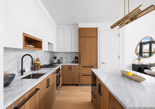 Photo 3 of Sale Pending at 29 Huron St #2AW, Brooklyn, NY 11222 | MLS# RLS20081114 | Listing updated on 2026-04-24