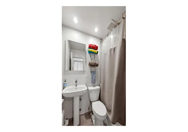 Homes for sale in New York City, NY | 215 E 24Th St #820, New York City, NY 10010 | MLS# RLS20081149