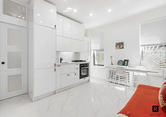 Photo 1 of Condo for sale at 4 W 105th Street #6, New York, NY 10025 | MLS# RLS20081180 | Listing updated on 2026-08-04