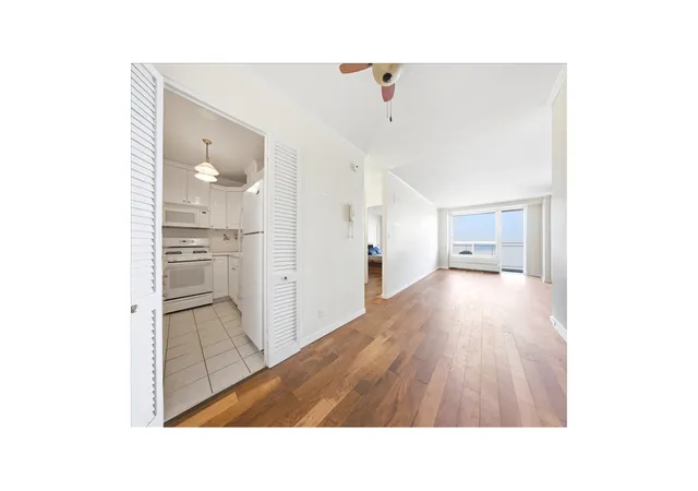 5th image of 2575 Palisade Ave #6C, Bronx, NY 10463 | MLS# RLS20081212