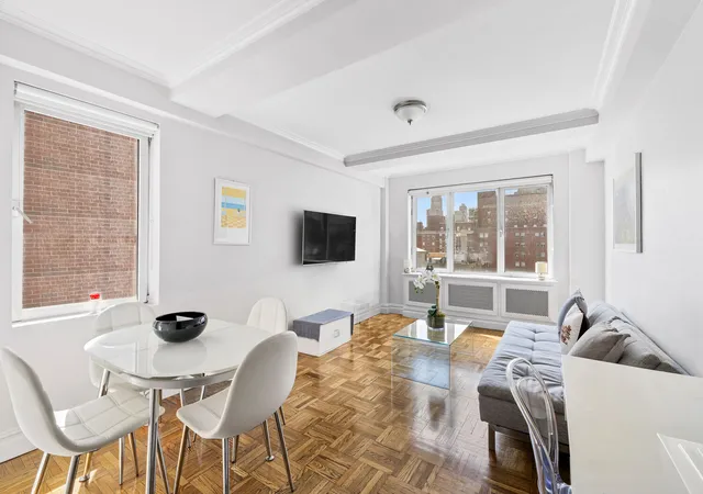Homes for sale in New York City, NY | 120 E 79Th St, New York City, NY 10075