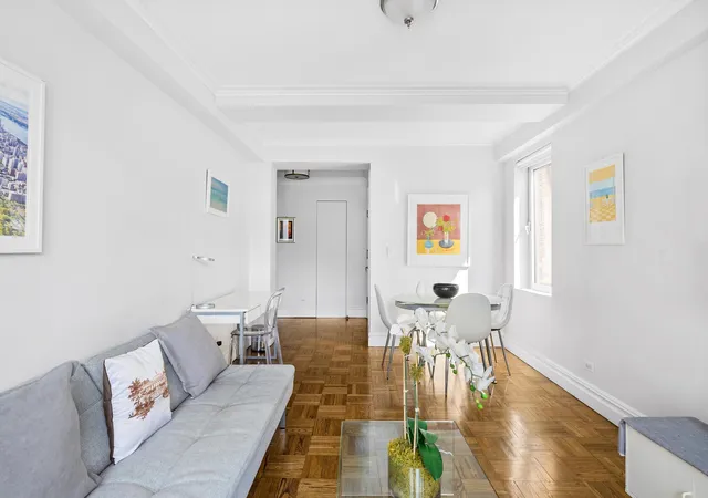 Homes for sale in New York City, NY | 120 E 79Th St, New York City, NY 10075