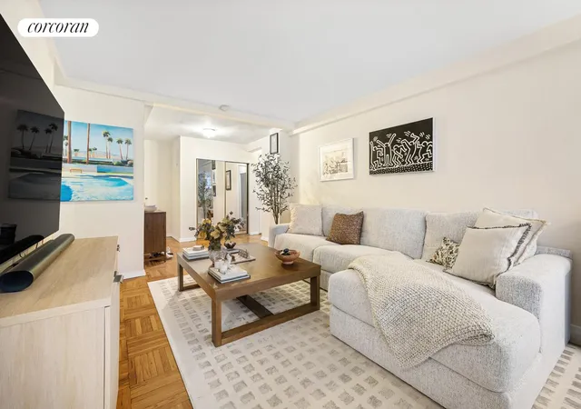 Listing Photo 4 - Condo for sale in building located at 347 E 53Rd St, New York City, NY 10022 - Unit #1C