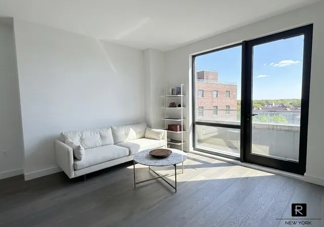 3rd image of 107-06 Queens Blvd #9-E, Forest Hills, NY 11375 | MLS# RLS20081481