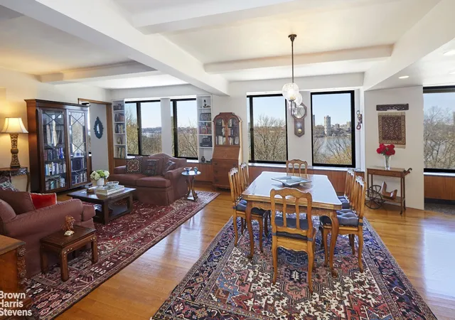 Photo 3 of House for sale at 118 Riverside Dr #7D, New York, NY 10024 | MLS# RLS20081496 | Listing updated on 2026-06-28