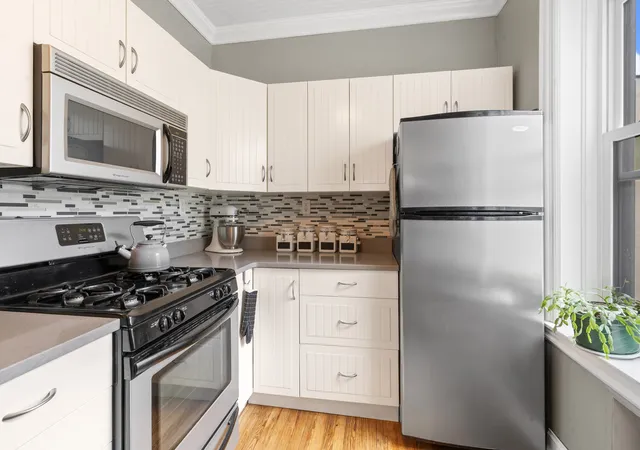 Photo 3 of Condo for sale at 246 Cornelia St #D7, Brooklyn, NY 11221 | MLS# RLS20081509 | Listing updated on 2026-05-01