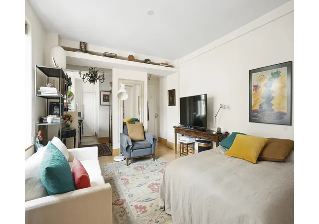 2nd image of 269 W 72nd St #16D, New York, NY 10023 | MLS# RLS20081569