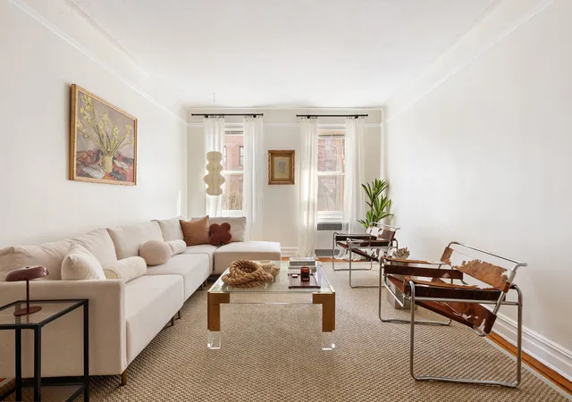 2nd image of 72 17 34th Ave #APT1J, Jackson Heights, NY 11372 | MLS# RLS20081789