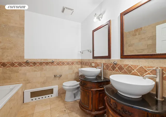 Photo 3 of House for sale at 216 Calyer St #4A, Brooklyn, NY 11222 | MLS# RLS20081882 | Listing updated on 2026-04-07