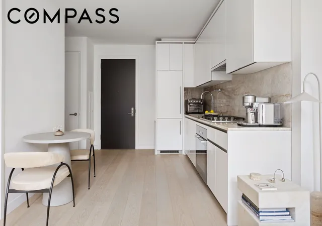 3rd image of 450 Washington St #617, New York, NY 10013 | MLS# RLS20077976