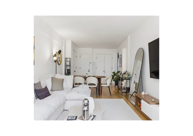 2nd image of 211 E 51St St #9G, New York City, NY 10022 | MLS# RLS20081901