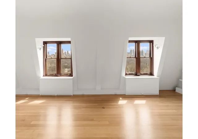 Photo 2 of Condo for sale at 1 W 72nd Street #92, New York, NY 10023 | MLS# RLS20081904 | Listing updated on 2026-07-23