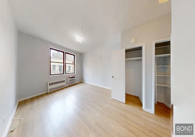 Photo 3 of House for sale at 320 E 90th Street #5B, New York, NY 10128 | MLS# RLS20081906 | Listing updated on 2026-04-12