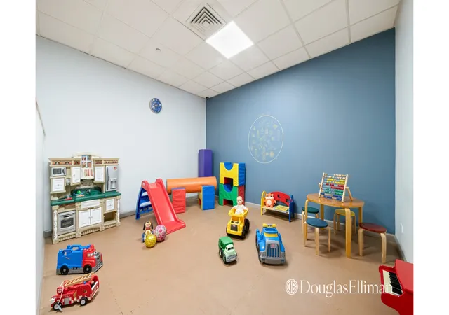 Photo 4 of House for sale at 250 E 40th Street #3C, New York, NY 10016 | MLS# RLS20081925 | Listing updated on 2026-06-02