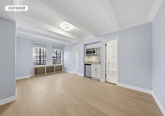Homes for sale in New York City, NY | 320 E 42nd Street, New York City, NY 10017 | Houzeo