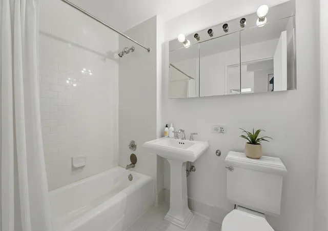 Photo 4 of House for sale at 212 Warren St #1D, New York, NY 10282 | MLS# RLS20081969 | Listing updated on 2026-05-13