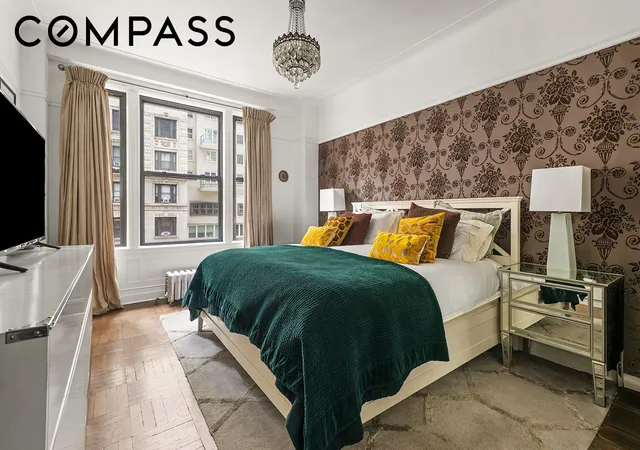 Photo 4 of House for sale at 200 W 54th Street #10D, New York, NY 10019 | MLS# RLS20073659 | Listing updated on 2026-07-13