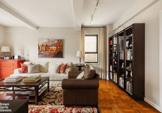 Homes for sale in New York City, NY | 120 E 79th St #5D, New York City, NY 10075 | MLS# RLS20081993