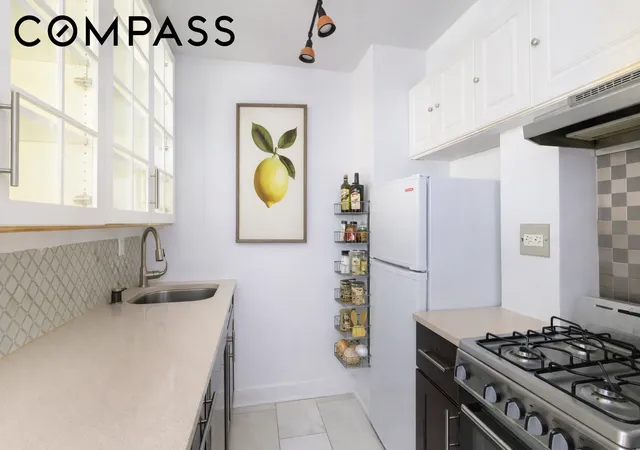 3rd image of 220 E 60Th St #10A, New York City, NY 10022 | MLS# RLS20082010