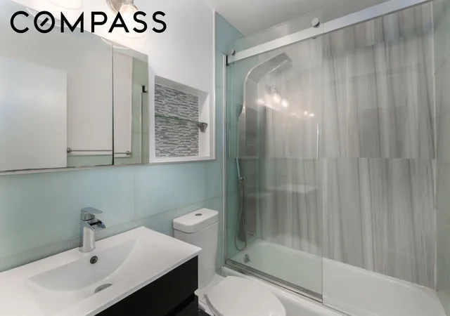 5th image of 220 E 60Th St #10A, New York City, NY 10022 | MLS# RLS20082010