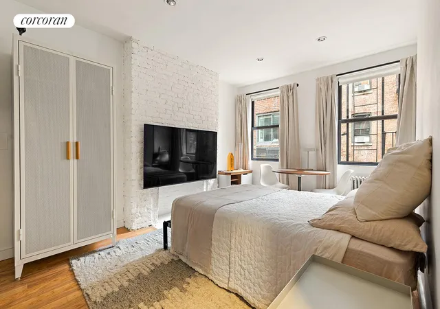 Photo 1 of Sale Pending at 113 W 1/2 15th St #2E, New York, NY 10011 | MLS# RLS20082033 | Listing updated on 2026-05-20