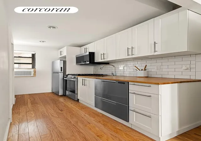 Photo 3 of Sale Pending at 113 W 1/2 15th St #2E, New York, NY 10011 | MLS# RLS20082033 | Listing updated on 2026-05-20