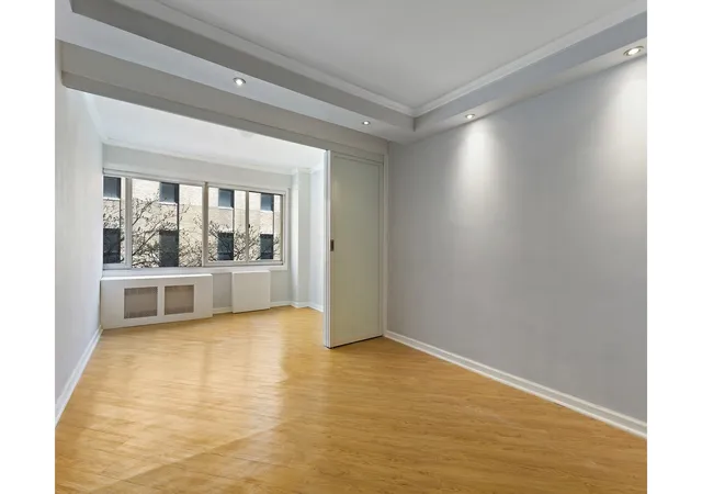 1st image of 240 E 55Th St #6F, New York, NY 10022 | MLS# RLS20082044