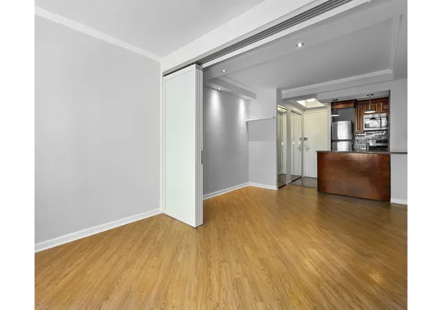 2nd image of 240 E 55Th St #6F, New York, NY 10022 | MLS# RLS20082044