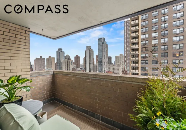 1st image of 245 E 87Th St #17C, New York, NY 10128 | MLS# RLS20082055