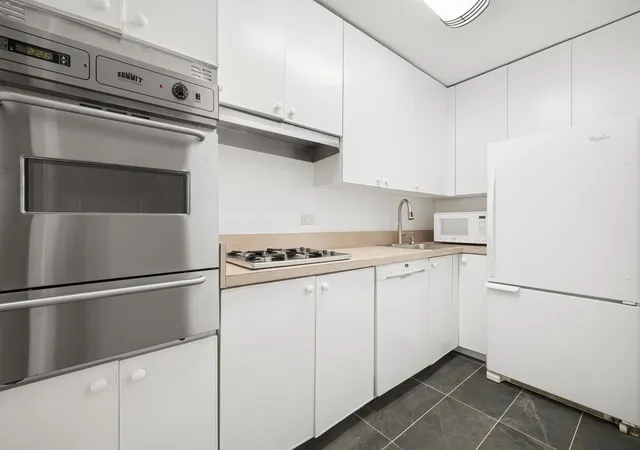 Photo 4 of House for sale at 230 E 79th Street #5A, New York, NY 10075 | MLS# RLS20082074 | Listing updated on 2026-06-09