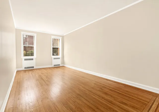 2nd image of 63 109 Saunders St #A3, Rego Park, NY 11374 | MLS# RLS20082100