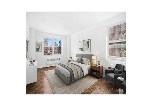 2nd image of 200 E 84Th St, New York City, NY 10028