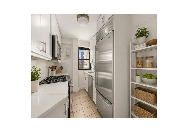 Photo 2 of House for sale at 301 E 64th Street #17B, New York, NY 10065 | MLS# RLS20082143 | Listing updated on 2026-06-07