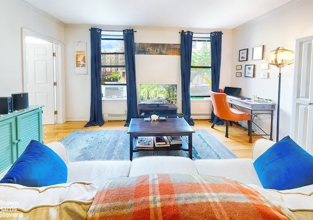 Homes for sale in New York City, NY | 220 W 111Th St, New York City, NY 10026