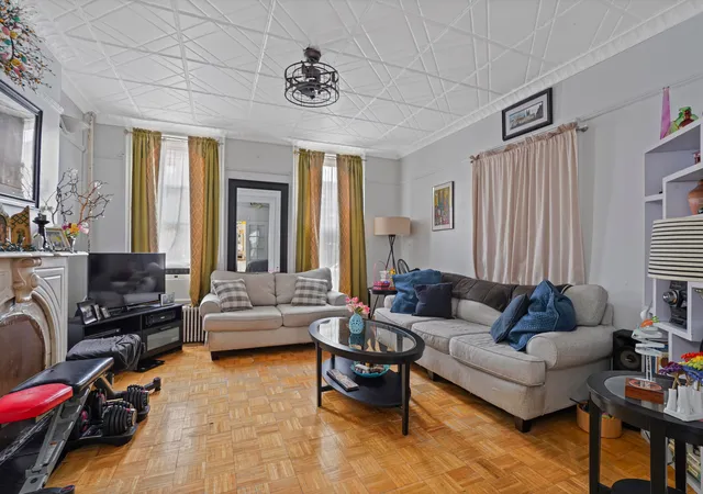 Photo 4 of Sale Pending at 92 4th Place, Brooklyn, NY 11231 | MLS# RLS20082153 | Listing updated on 2026-07-02