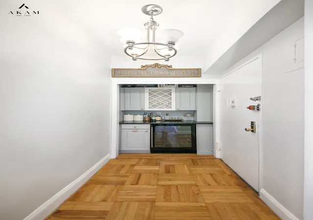 Homes for sale in New York City, NY | 220 E 54Th St #12-H, New York City, NY 10022 | MLS# RLS20082156